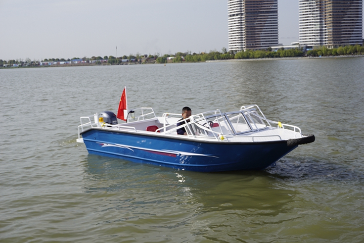 AL560